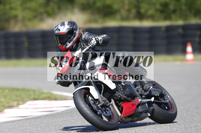 Archiv-2025/48 25.08.2025 Cornu Master School ADR/gruen-vert/115